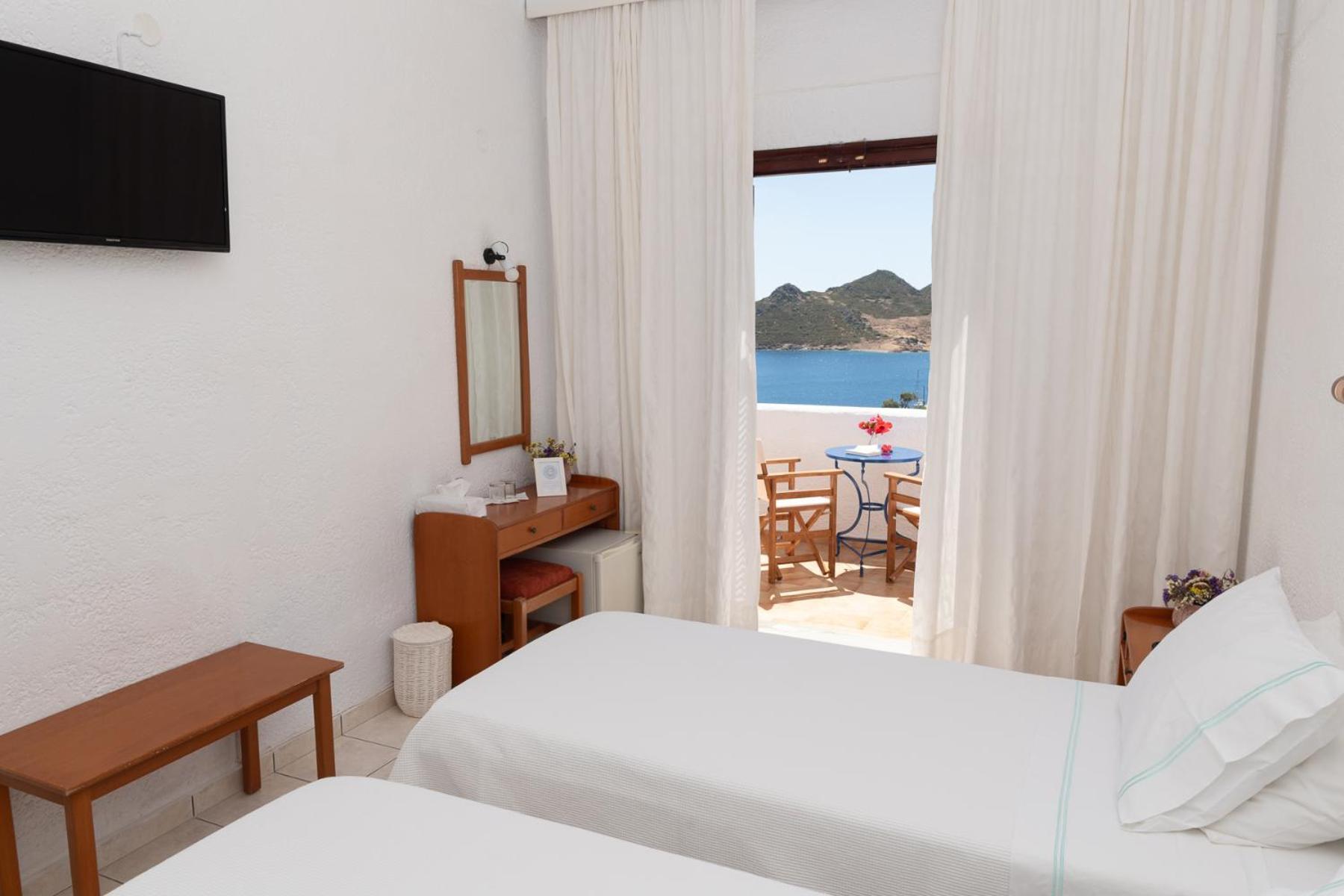 Golden Sun Hotel Patmos Eksteriør billede